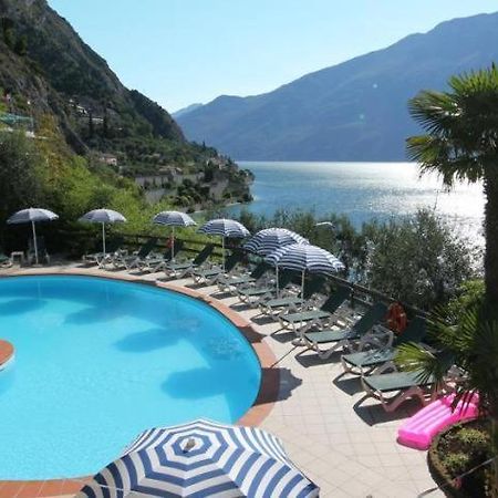 Hotel Augusta Garni Limone sul Garda Exterior photo