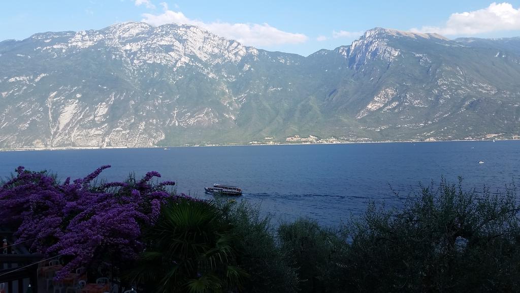 Hotel Augusta Garni Limone sul Garda Exterior photo