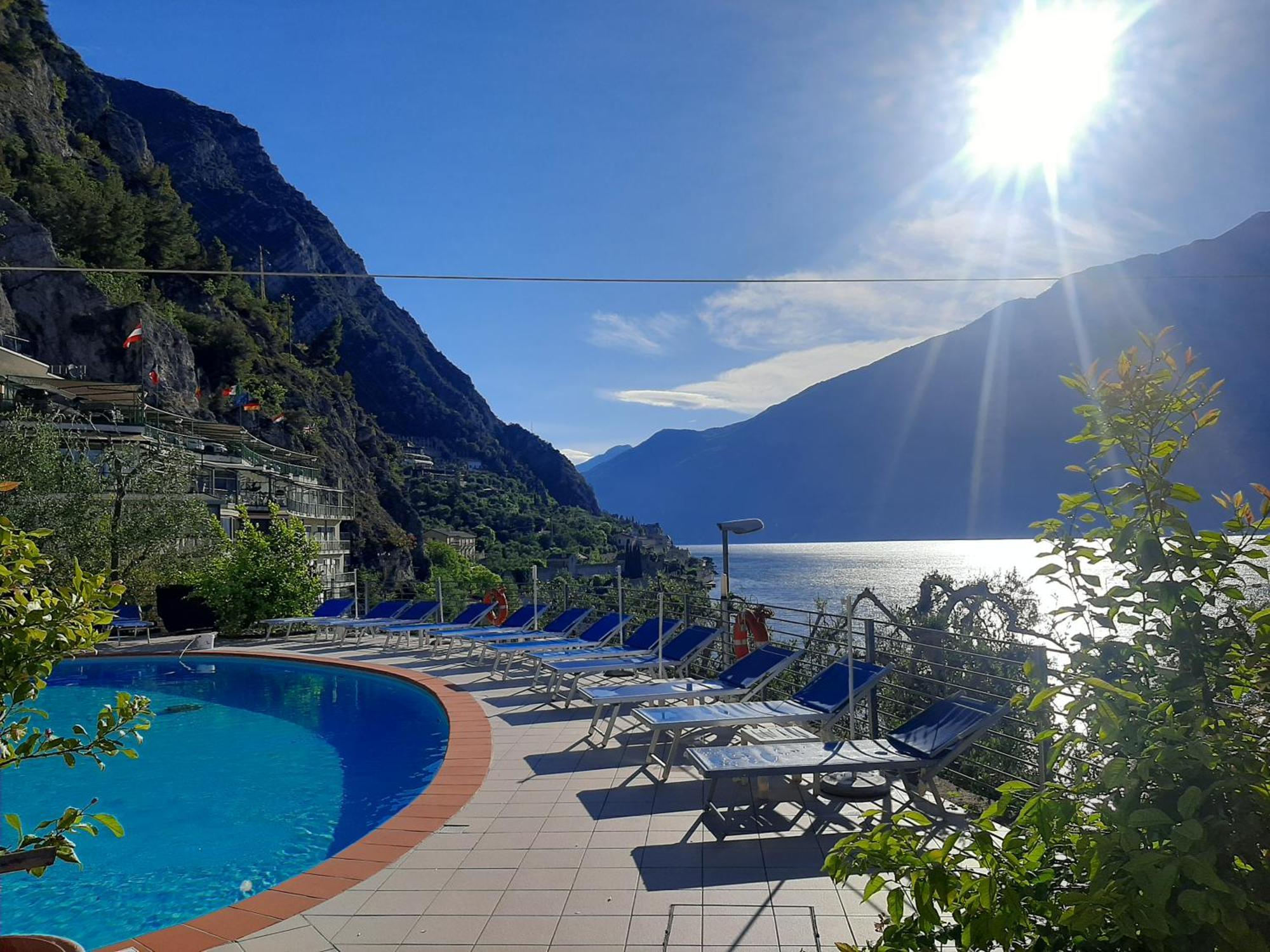 Hotel Augusta Garni Limone sul Garda Exterior photo
