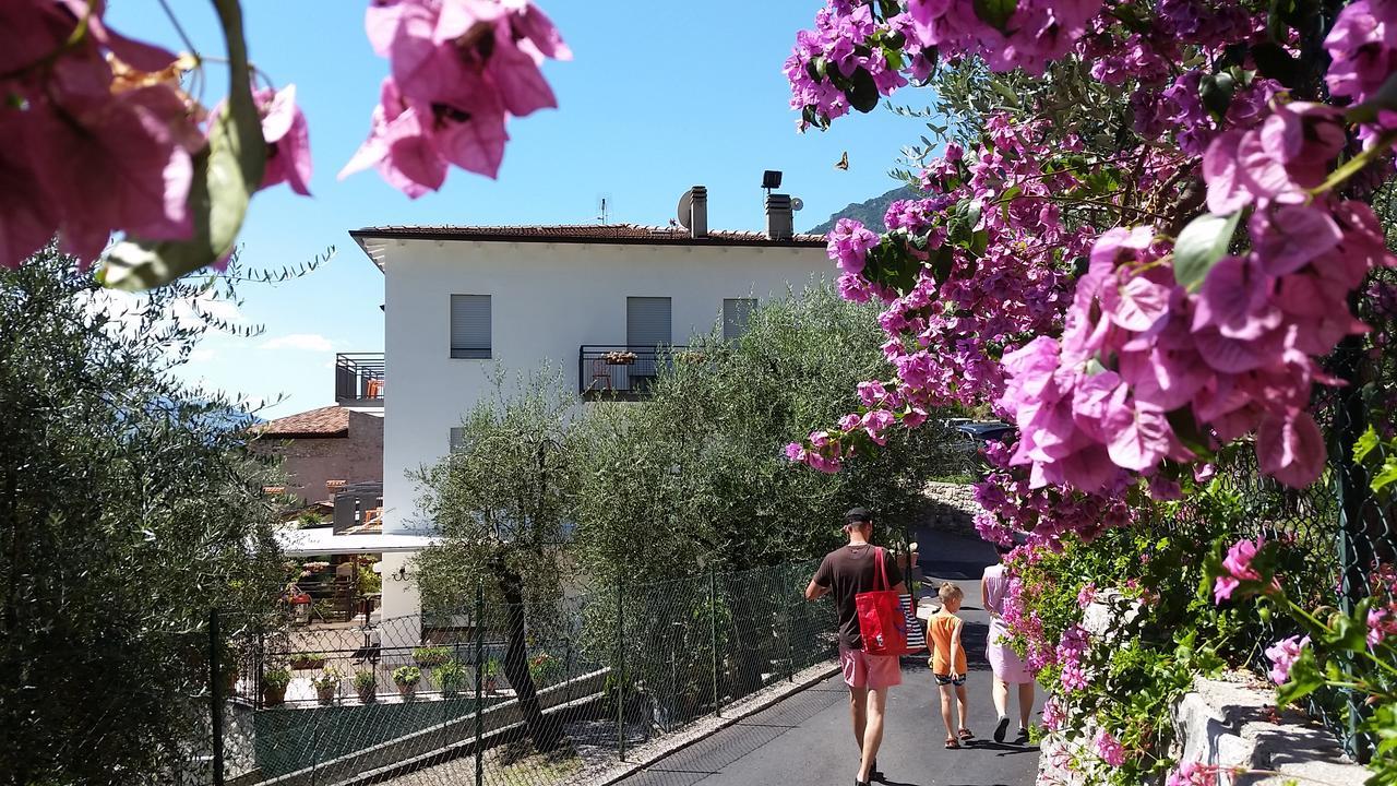 Hotel Augusta Garni Limone sul Garda Exterior photo